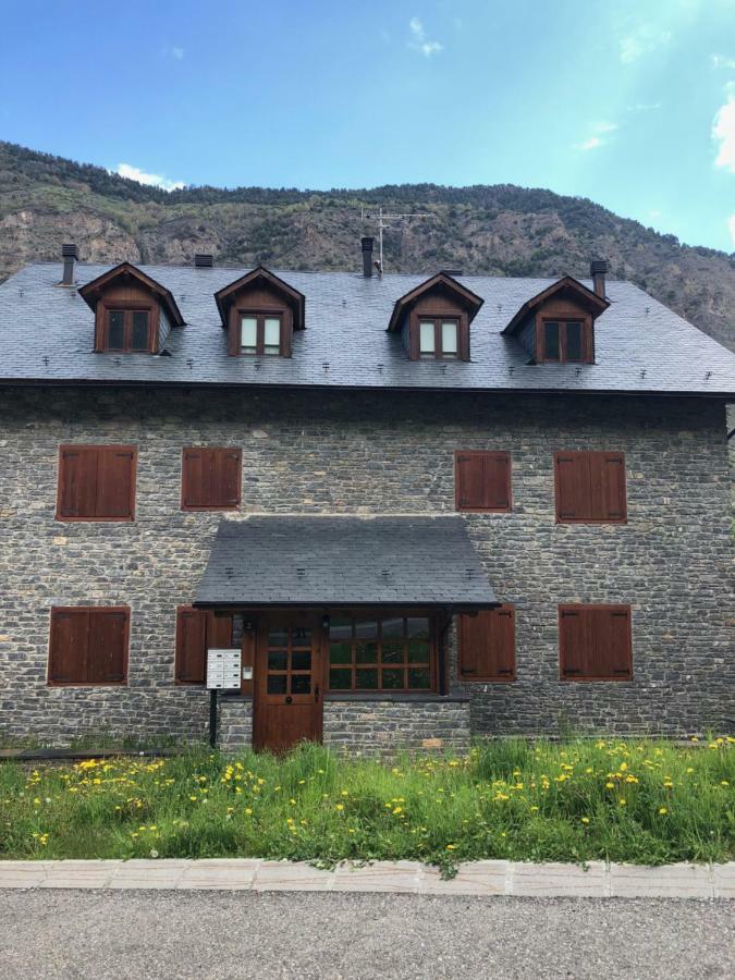 Le Petit Espot Exterior foto